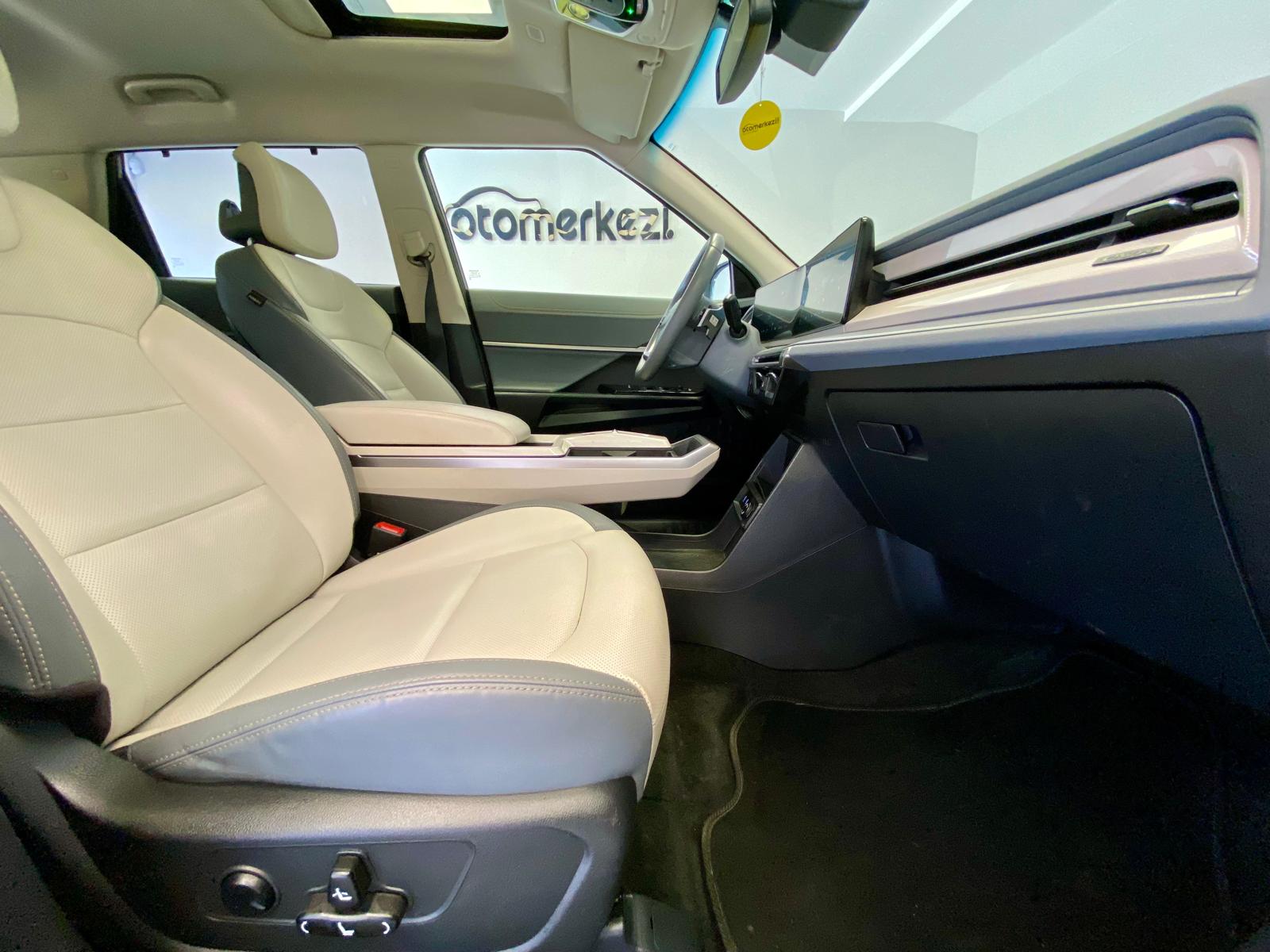 KGMOBILITY TORRES 12